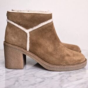 UGG Tan Suede Shearling 3 Inch Heel Ankle Boot US 5